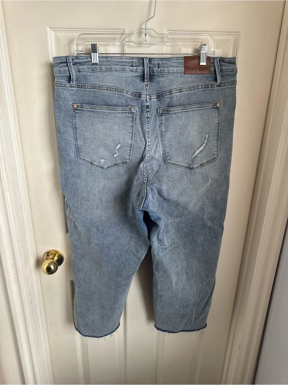 Judy Blue Wide Leg Crop Jeans